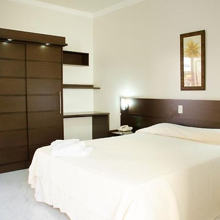 Ville Park Hotel Ourinhos Exterior foto
